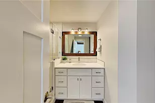21 School St, Newport, RI 02840 - Photo 29