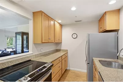45 Seabreeze Lane #45, Bristol, RI 02809 - Photo 5