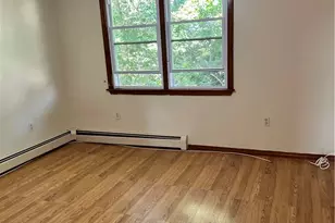422 Smithfield Rd, Pawtucket, RI 02860 - Photo 9