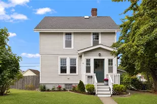 12 Blackwell Pl, Newport, RI 02840 - Photo 1