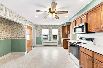 357 Old River Road, Lincoln, RI 02838 - Photo 17