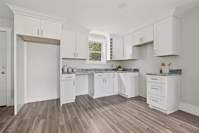 42 Sisson Street, Pawtucket, RI 02860 - Photo 3