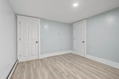 42 Sisson Street, Pawtucket, RI 02860 - Photo 29