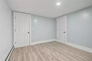 42 Sisson St, Pawtucket, RI 02860 - Photo 29