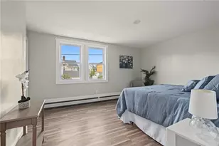 42 Sisson St, Pawtucket, RI 02860 - Photo 11