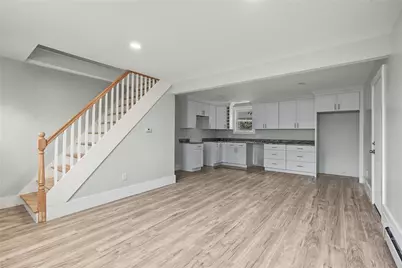 42 Sisson Street, Pawtucket, RI 02860 - Photo 19