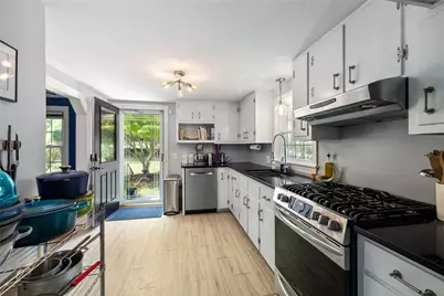 730 Congdon Hill Road, North Kingstown, RI 02874 - Photo 19