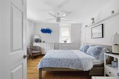 26 Bacheller Street, Newport, RI 02840 - Photo 23