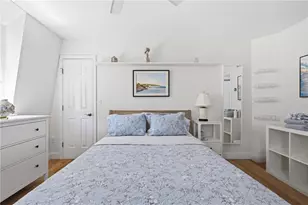 26 Bacheller St, Newport, RI 02840 - Photo 25