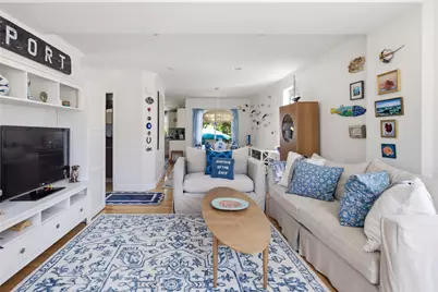 26 Bacheller Street, Newport, RI 02840 - Photo 5