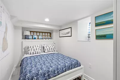 26 Bacheller Street, Newport, RI 02840 - Photo 33
