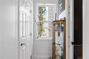 26 Bacheller St, Newport, RI 02840 - Photo 15