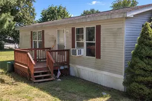 464 Gardiner Rd, Richmond, RI 02892 - Photo 1