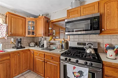 11 Yale Avenue, Warwick, RI 02888 - Photo 19
