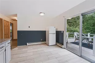 892 Plains Rd, South Kingstown, RI 02892 - Photo 11