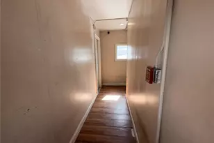 499 Willow St, Woonsocket, RI 02895 - Photo 15