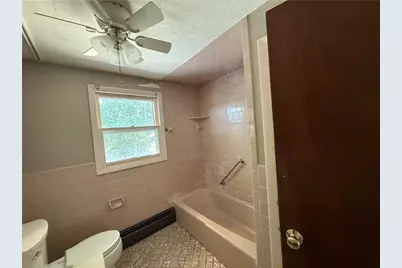 41 Beeckman Avenue, Cranston, RI 02920 - Photo 13