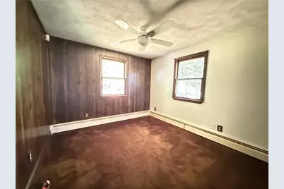 41 Beeckman Avenue, Cranston, RI 02920 - Photo 17