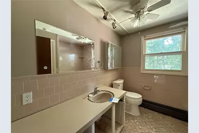 41 Beeckman Avenue, Cranston, RI 02920 - Photo 11