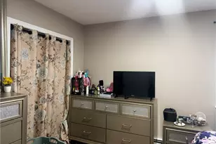89 Manomet St, Providence, RI 02909 - Photo 17