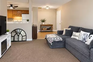 89 Manomet St, Providence, RI 02909 - Photo 13