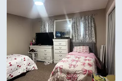 89 Manomet Street, Providence, RI 02909 - Photo 19