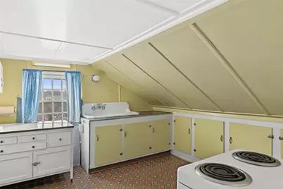 132 Hope Street, Bristol, RI 02809 - Photo 31