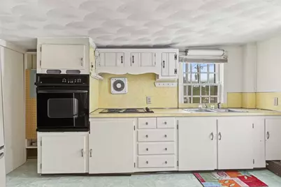 132 Hope Street, Bristol, RI 02809 - Photo 23