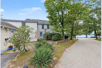 132 Hope Street, Bristol, RI 02809 - Photo 5