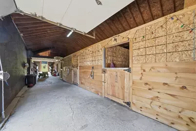 32 Equestrian Way, Cranston, RI 02921 - Photo 43