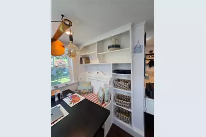 37 Eustis Avenue, Newport, RI 02840 - Photo 7