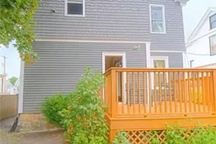51 Gibbs Ave, Newport, RI 02840 - Photo 17