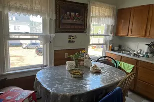 25 Fern St, Providence, RI 02908 - Photo 3