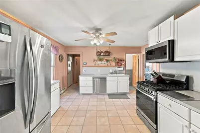 13 Hunter Avenue, Johnston, RI 02919 - Photo 13