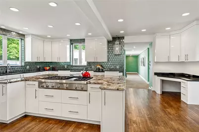 165 Poppasquash Road, Bristol, RI 02809 - Photo 19