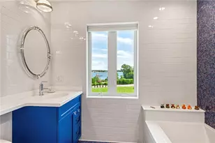 165 Poppasquash Rd, Bristol, RI 02809 - Photo 35