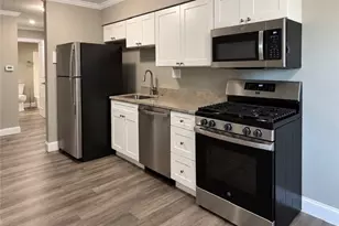 879 Bernon St, Woonsocket, RI 02895 - Photo 3