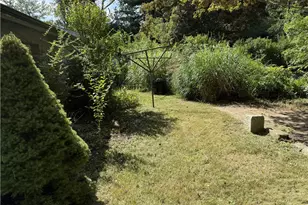 161 E Beach Rd, Charlestown, RI 02813 - Photo 13