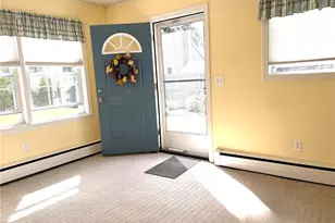 103 Darrow Dr, Warwick, RI 02886 - Photo 21