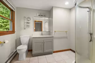 2075 Division Rd, East Greenwich, RI 02818 - Photo 17