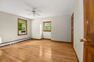 2075 Division Rd, East Greenwich, RI 02818 - Photo 13