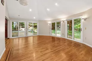 2075 Division Rd, East Greenwich, RI 02818 - Photo 7