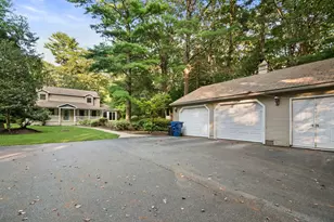2075 Division Rd, East Greenwich, RI 02818 - Photo 25