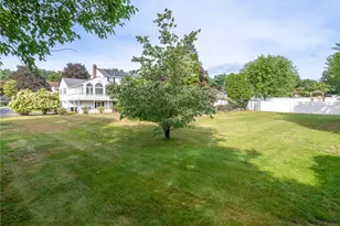 3 Barn Dr, Cumberland, RI 02864 - Photo 5