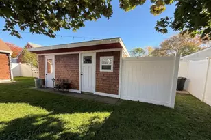 43 Greenway Dr, Bristol, RI 02809 - Photo 25