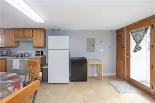 9 Burdick Ave, Newport, RI 02840 - Photo 21