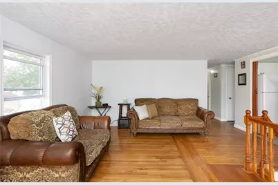 9 Burdick Avenue, Newport, RI 02840 - Photo 5