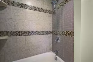 277 Sayles Ave, Pawtucket, RI 02860 - Photo 31