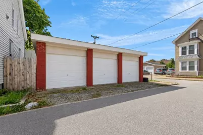 277 Sayles Avenue, Pawtucket, RI 02860 - Photo 35