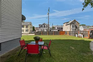 277 Sayles Ave, Pawtucket, RI 02860 - Photo 37